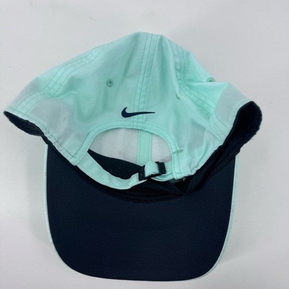 Nike Black and Green Legacy 91 flight weight Hat with Iconic Swoosh - Picture 4 of 6